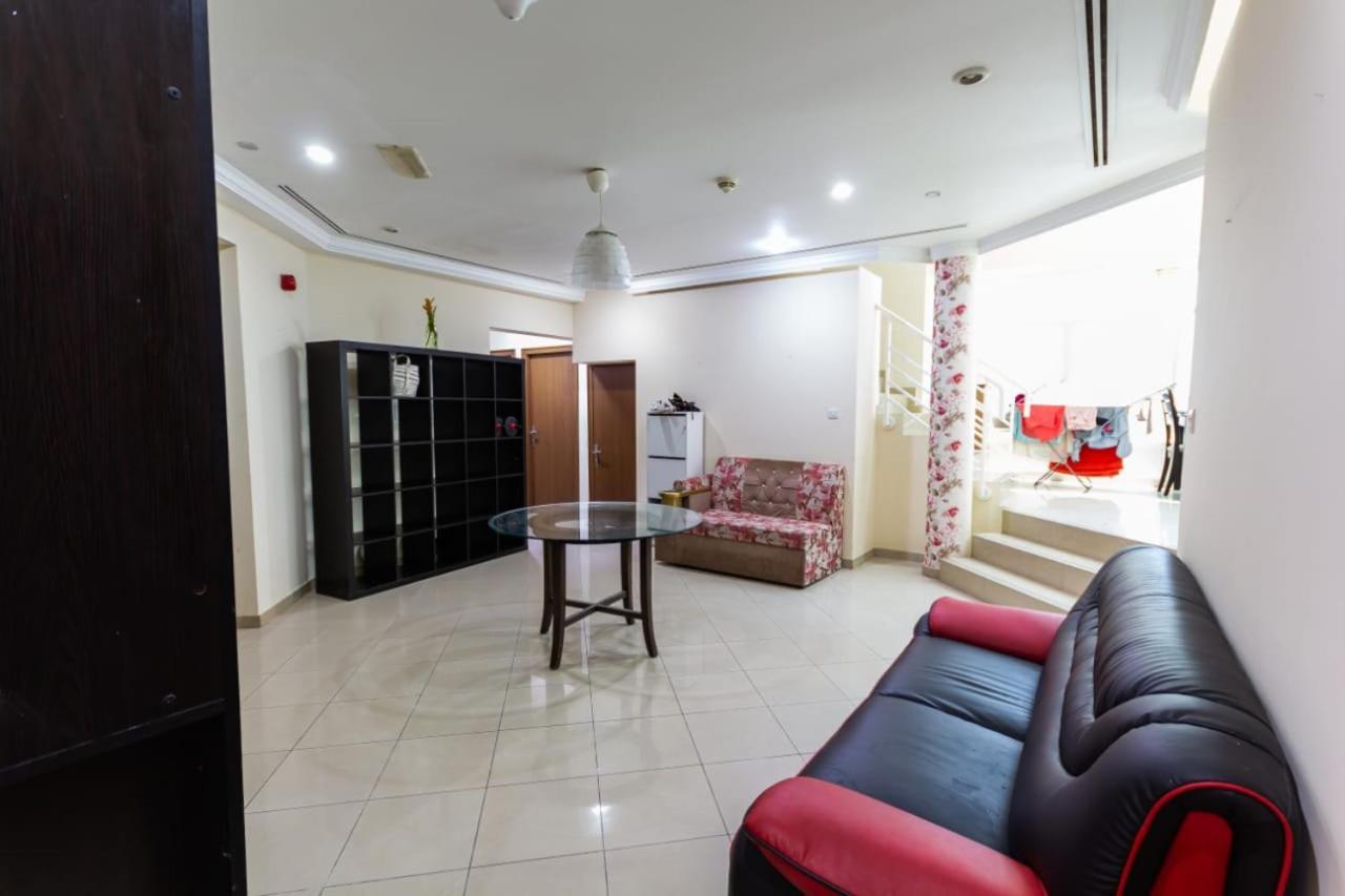 Big Rooms For ' Girls ' Only At Dubai, Marina Eksteriør billede
