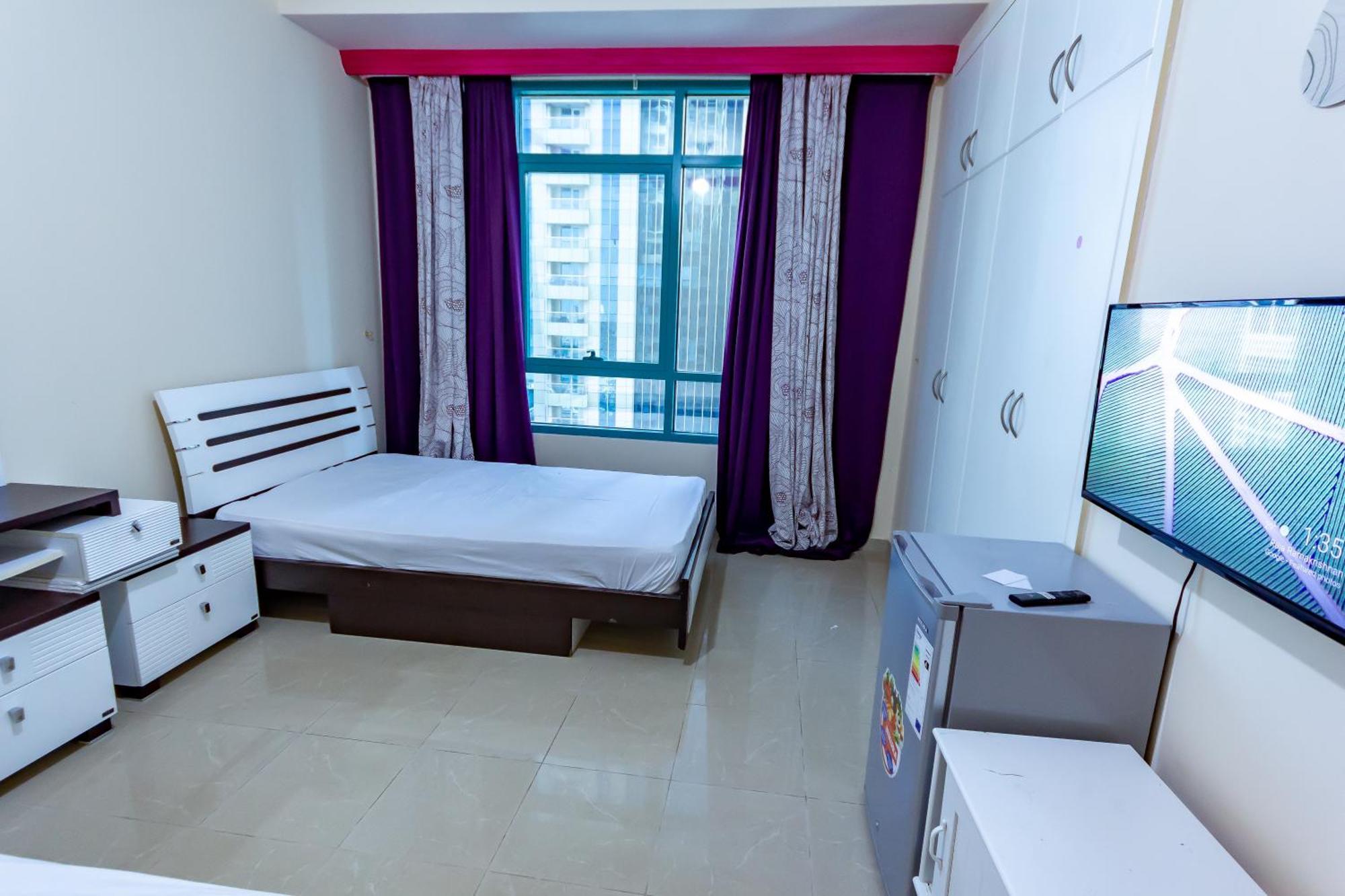 Big Rooms For ' Girls ' Only At Dubai, Marina Eksteriør billede