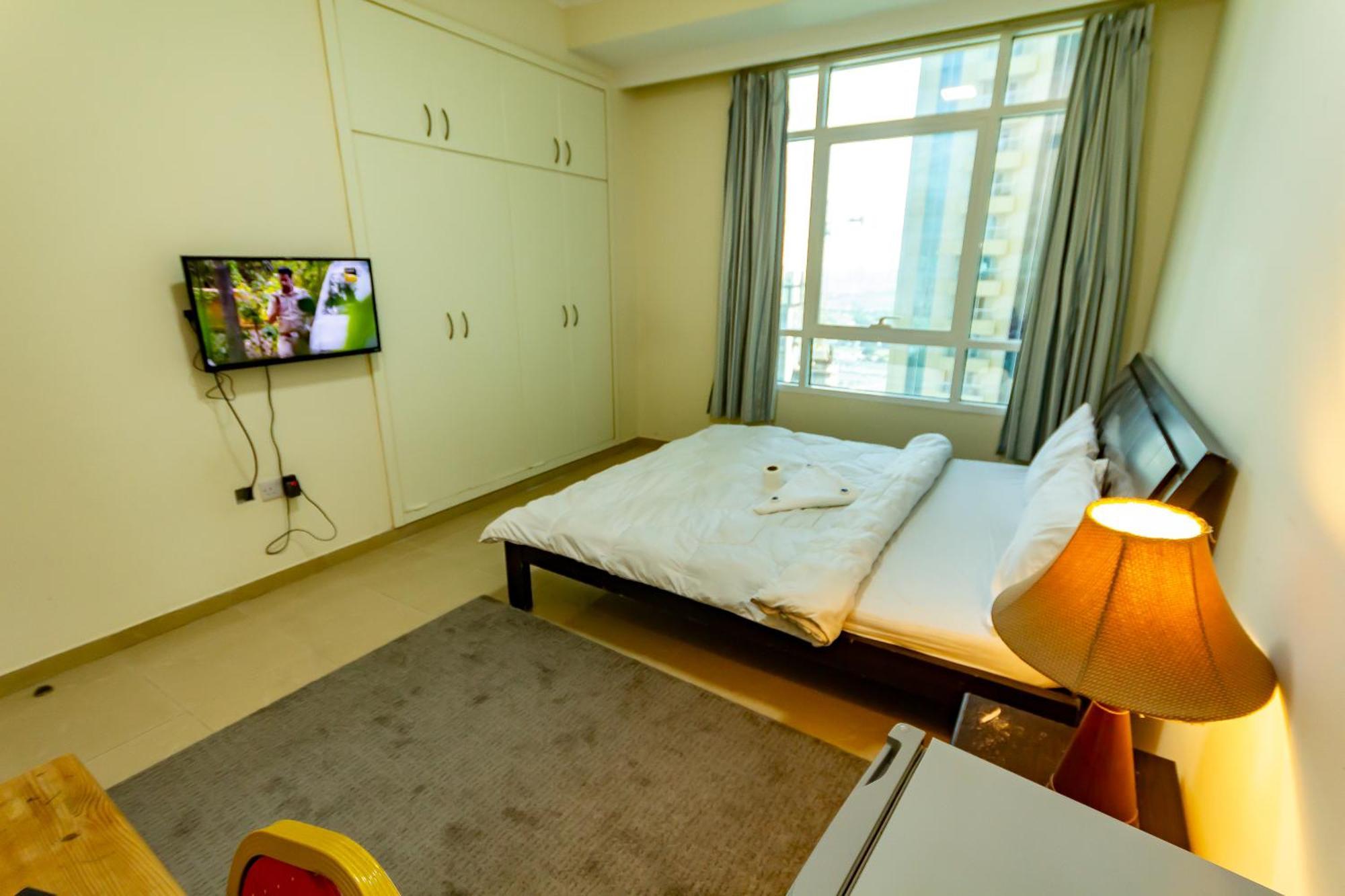 Big Rooms For ' Girls ' Only At Dubai, Marina Eksteriør billede