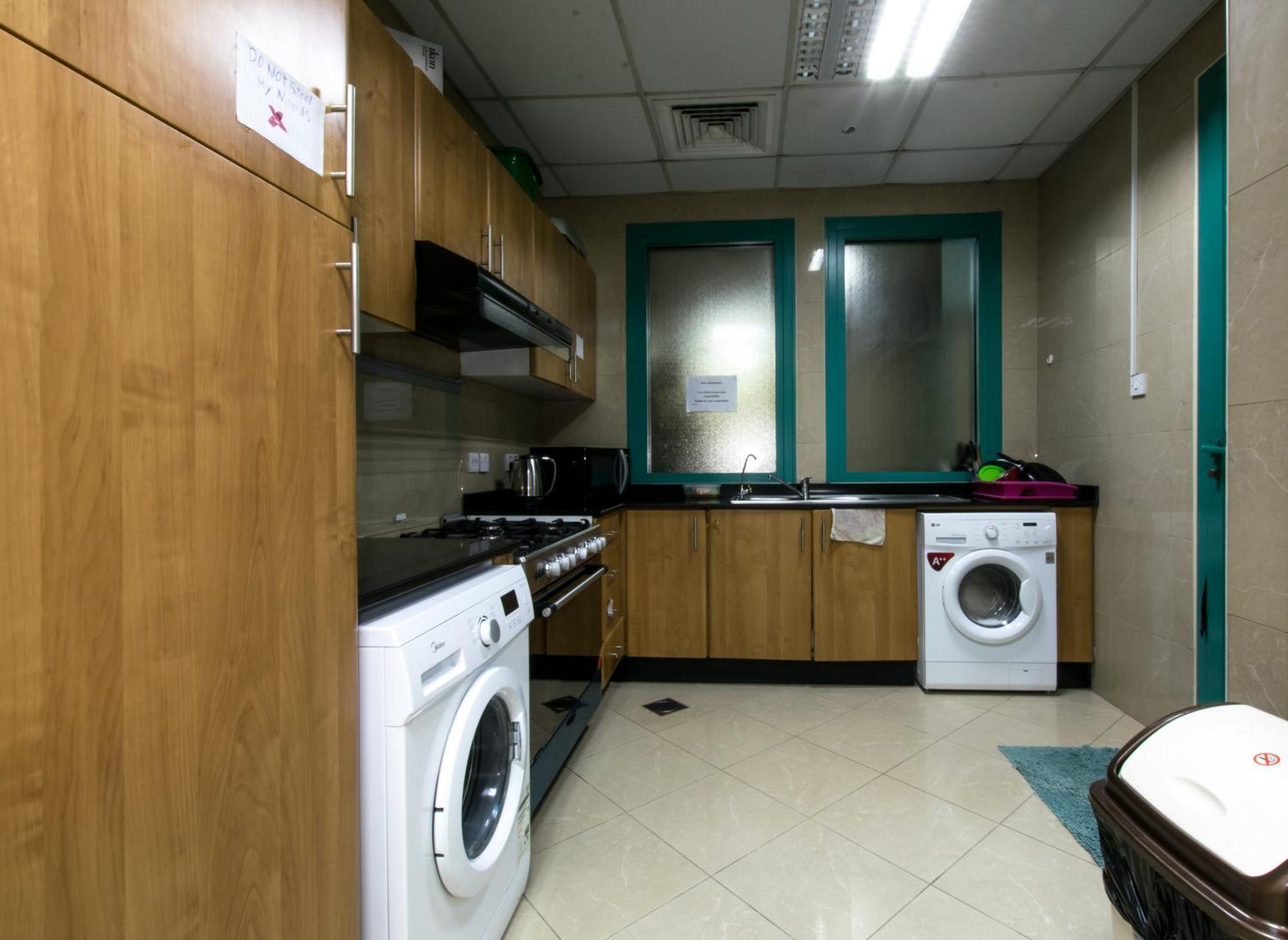 Big Rooms For ' Girls ' Only At Dubai, Marina Eksteriør billede