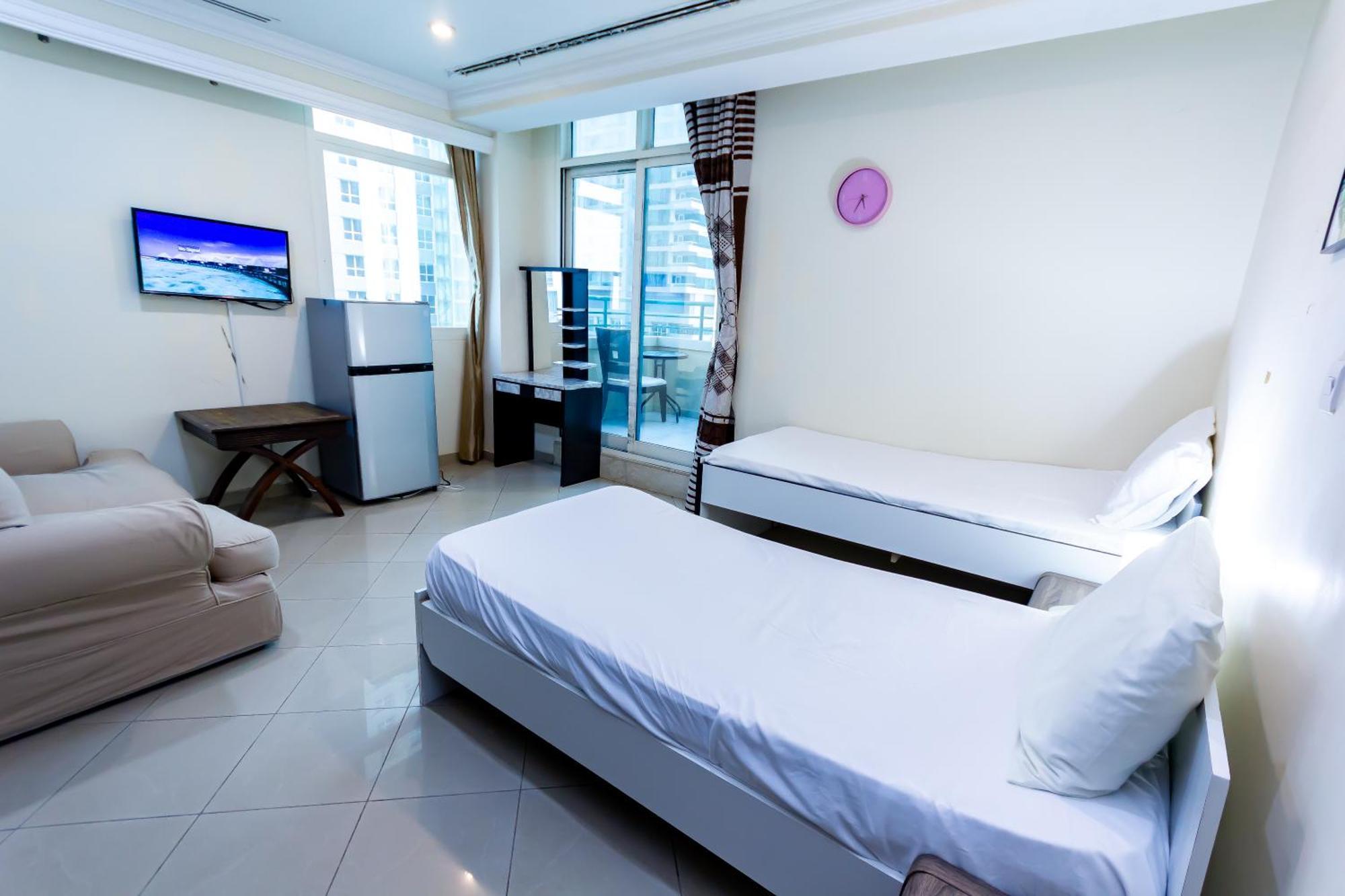 Big Rooms For ' Girls ' Only At Dubai, Marina Eksteriør billede
