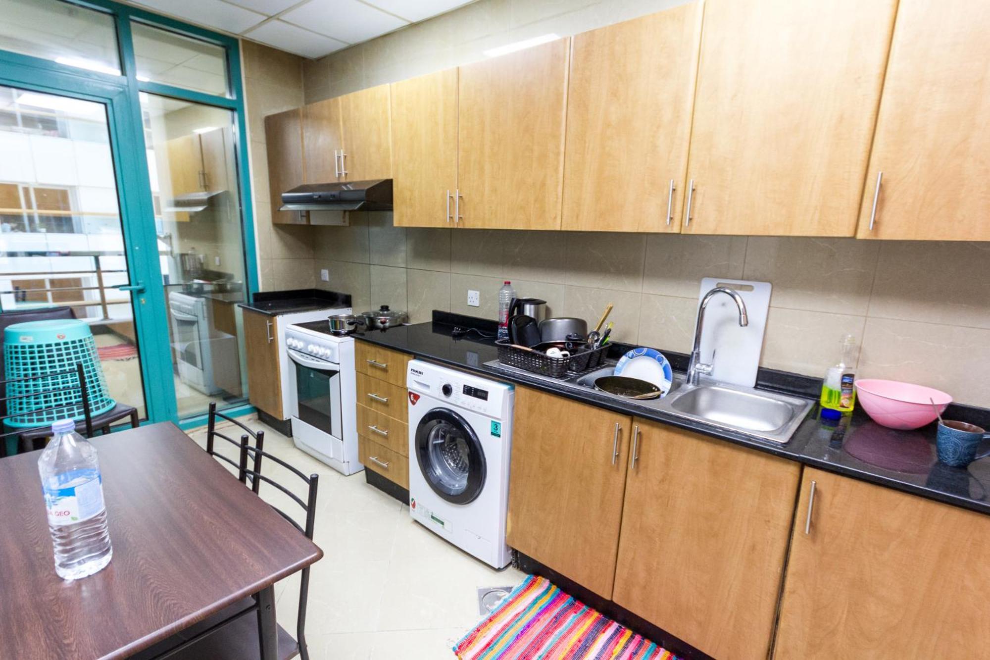 Big Rooms For ' Girls ' Only At Dubai, Marina Eksteriør billede